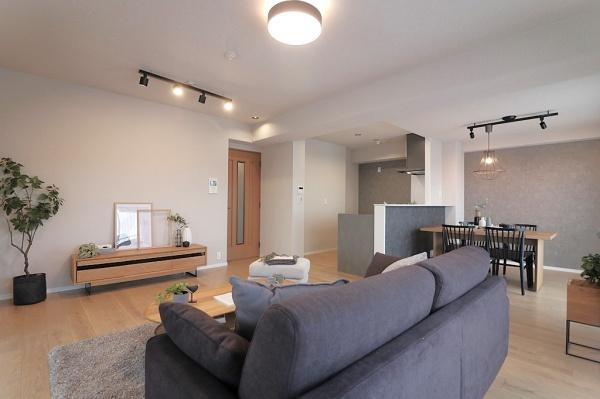 【居間・リビング】 | ステイツ枚方・長尾ヒルズ