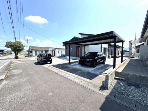 宮崎市田野町あけぼの・中古戸建の駐車場