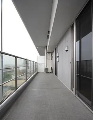 パークタワー梅田のバルコニー