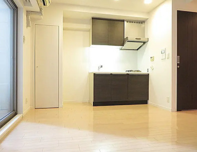 アプリーレ堺筋本町の居間・リビング