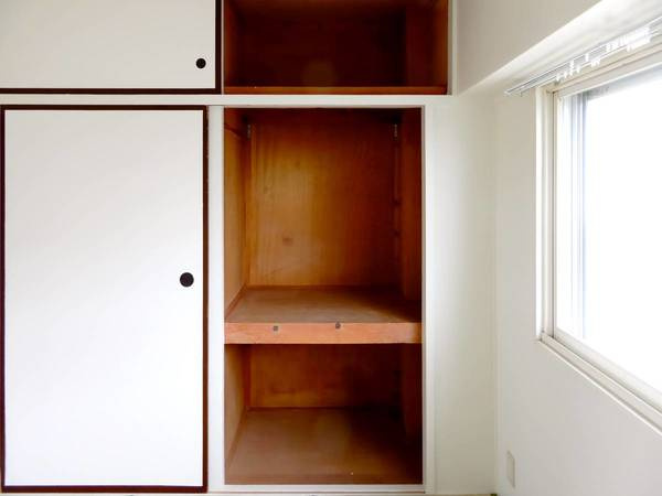 ビレッジハウス高屋1号棟の収納|ビレッジハウスの同一物件・同一タイプの間取りの写真です