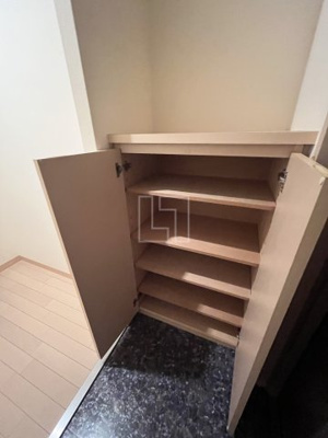 【収納】 | ヴィラタワー谷町 | ヴィラタワー谷町　下駄箱