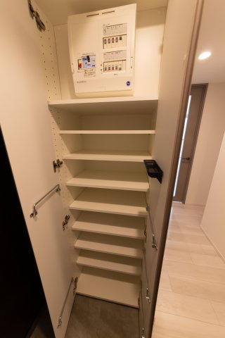 プラウドフラット品川大井町の玄関