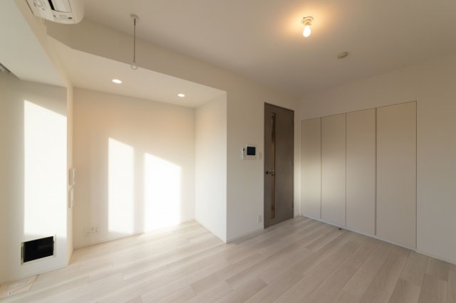 プラウドフラット品川大井町の居間・リビング