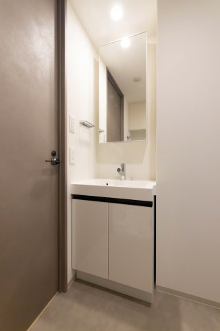 プラウドフラット品川大井町の独立洗面台