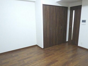 メインステージ心斎橋EASTの居間・リビング