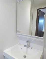 メインステージ心斎橋EASTの洗面所