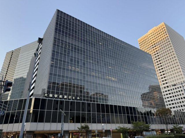 区分売り事務所　大阪駅前第２ビル　13階