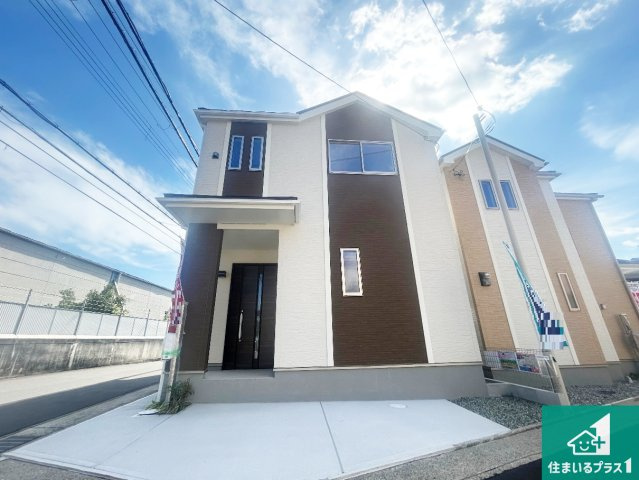 伊丹市松ケ丘　新築一戸建ての外観|お客様に長く安心して住んでいだだける事にこだわった家づくり！住んでからのアフターサービスにもしっかりと取り組んでいます！