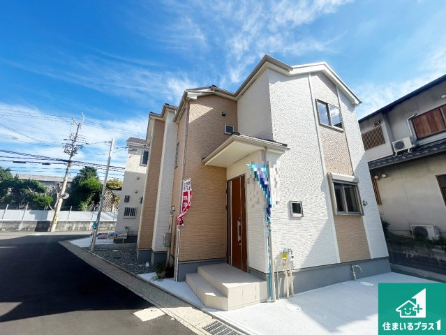 伊丹市松ケ丘　新築一戸建ての外観|お客様に長く安心して住んでいだだける事にこだわった家づくり！住んでからのアフターサービスにもしっかりと取り組んでいます！