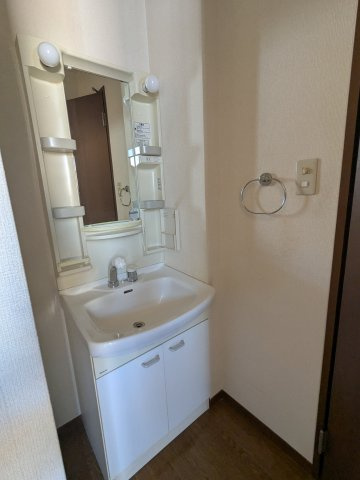 フレグランス雅の洗面所