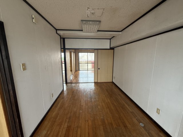 マンション喜名の居間・リビング