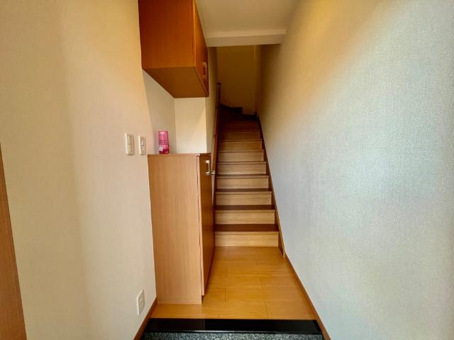 ウィステリア・リッシュの玄関|玄関