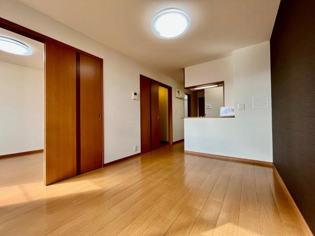 ウィステリア・リッシュの内装|リビング