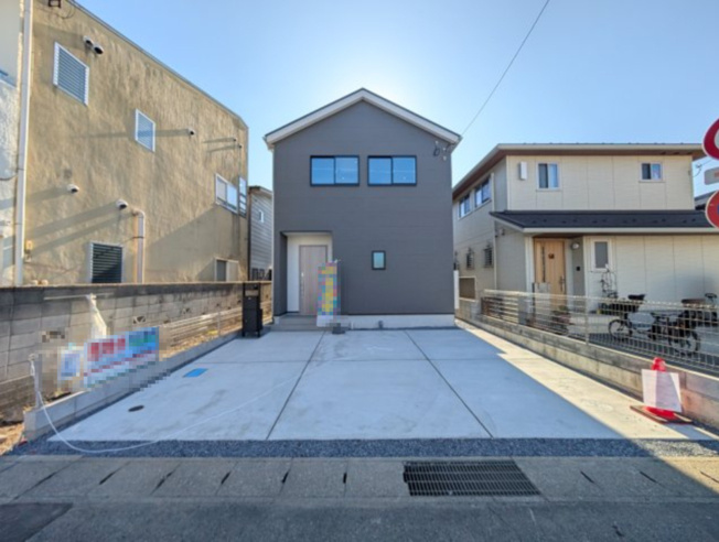 【前面道路含む現地写真】 | リナージュ高崎市並榎町24-1期ー①