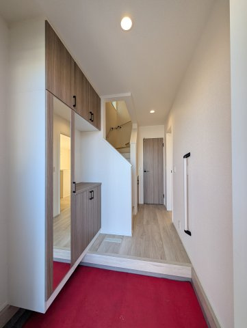 【玄関】 | リナージュ高崎市並榎町24-1期ー①