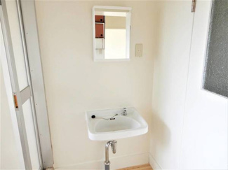 【洗面所】 | ビレッジハウス高屋1号棟 | ビレッジハウスの同一物件・同一タイプの間取りの写真です