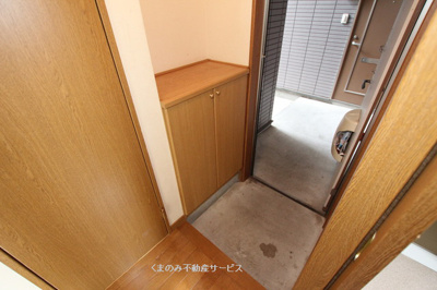 【玄関】 | コーポK＆K | シューズボックス
コーポK&K　102号室　2019/7/12撮影