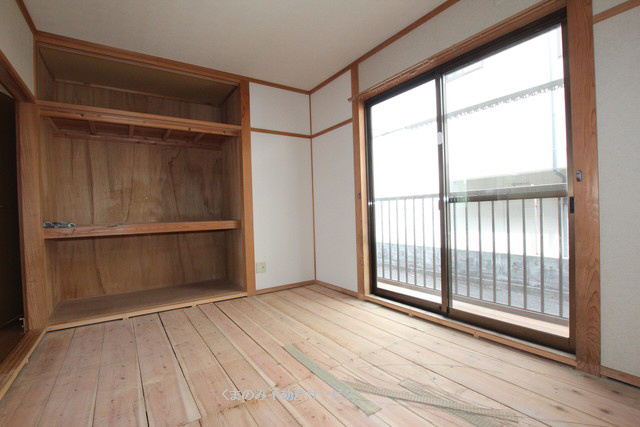 【和室】 | コーポK＆K | 明るい和室です
コーポK&K　102号室　2019/7/12撮影