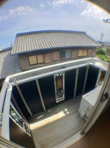 ファミールユタカ　Bのバルコニー