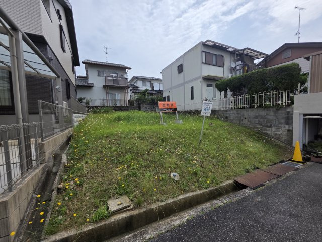 小野市育ヶ丘町売土地の外観