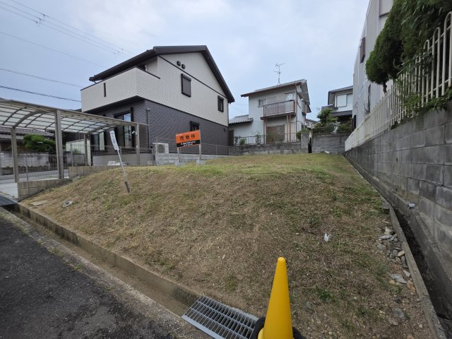 小野市育ヶ丘町売土地の外観