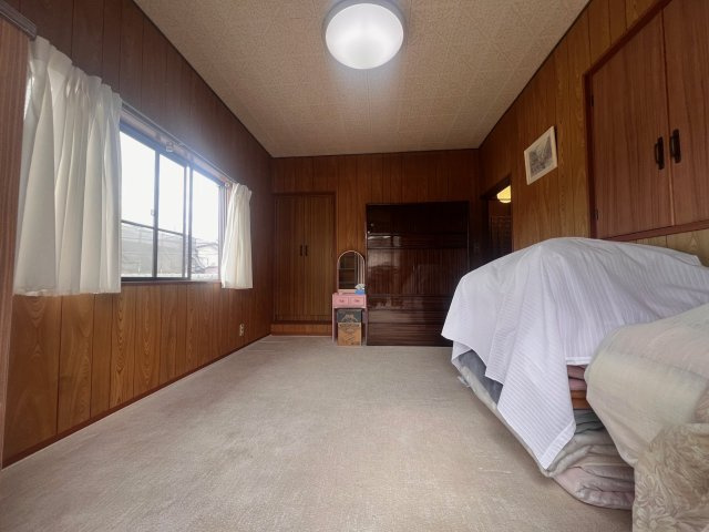 三木市志染町東自由が丘2丁目既存戸建の洋室