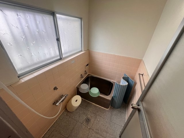 三木市志染町東自由が丘2丁目既存戸建の浴室