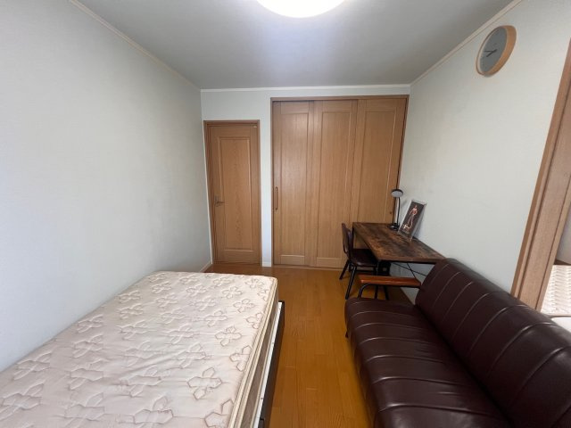 姫路市飾磨区矢倉町2丁目既存戸建の洋室