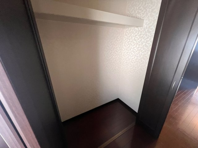 姫路市飾磨区矢倉町2丁目既存戸建の収納