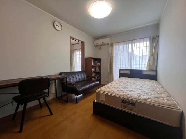 姫路市飾磨区矢倉町2丁目既存戸建の洋室