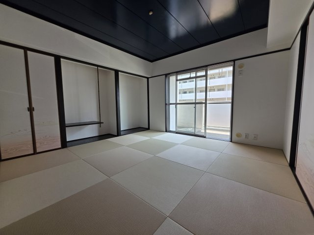 第七恵美酒マンションの和室
