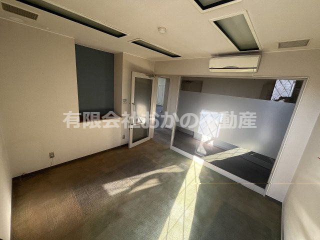 青山事業用売物件の洋室|応接室