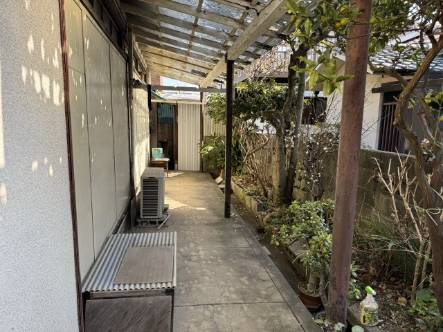 古宮アンティークな家の庭