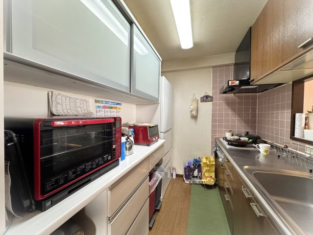 ロワイヤル斑鳩のキッチン|使いやすいシステムキッチン