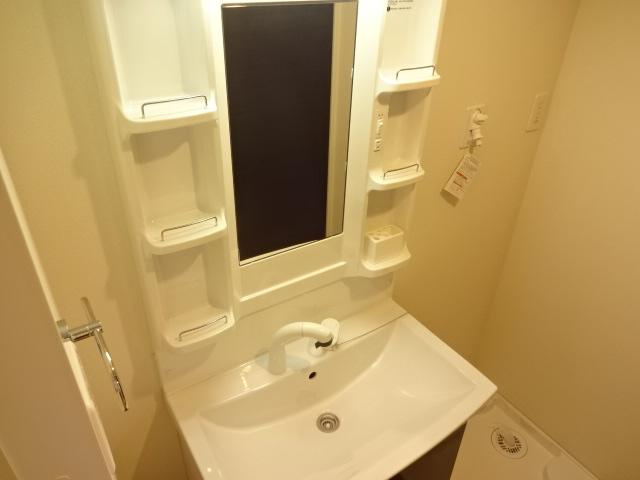 グランヒルズの洗面所|洗髪洗面化粧台