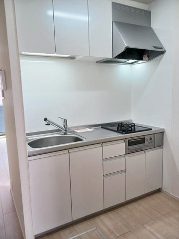 サンリットのキッチン|カウンター式システムキッチン