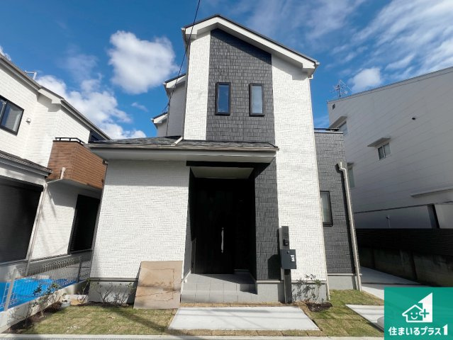 八尾市堤町　新築一戸建ての外観|お客様に長く安心して住んでいだだける事にこだわった家づくり！住んでからのアフターサービスにもしっかりと取り組んでいます！