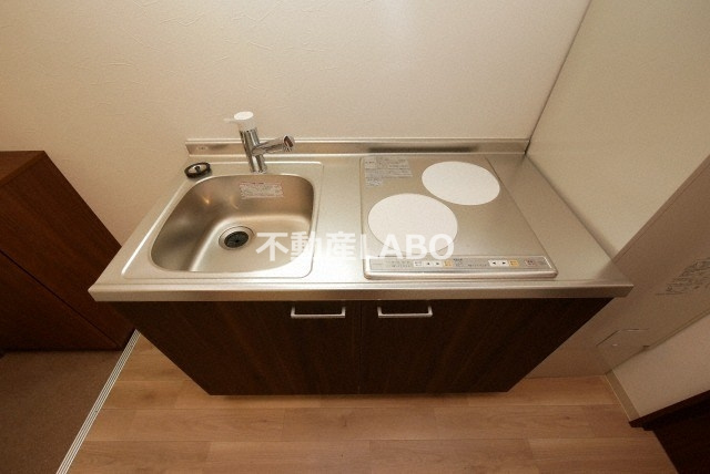 みおつくし春日出のキッチン