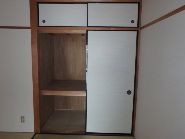 ユートピアタウン北館の収納