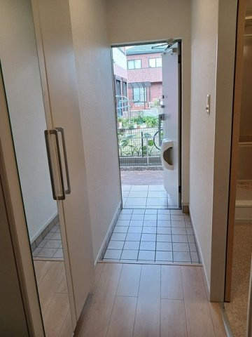 サンリットの玄関