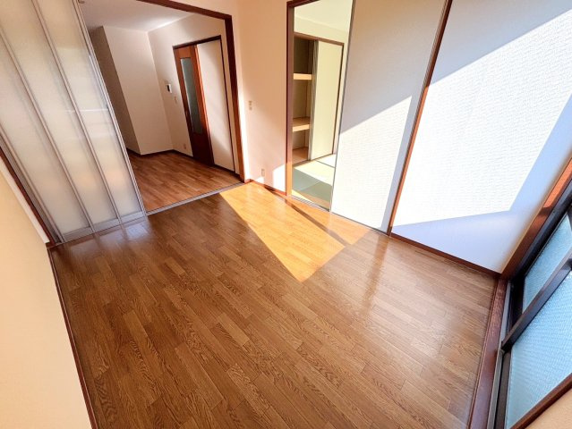 ラ・メゾン・モンテーニュの洋室