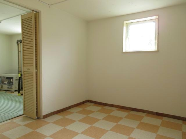 フリーデンハイツの洋室