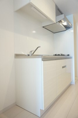 リブリ・プライム蘇我のキッチン|コンパクトなキッチンで掃除もラクラク