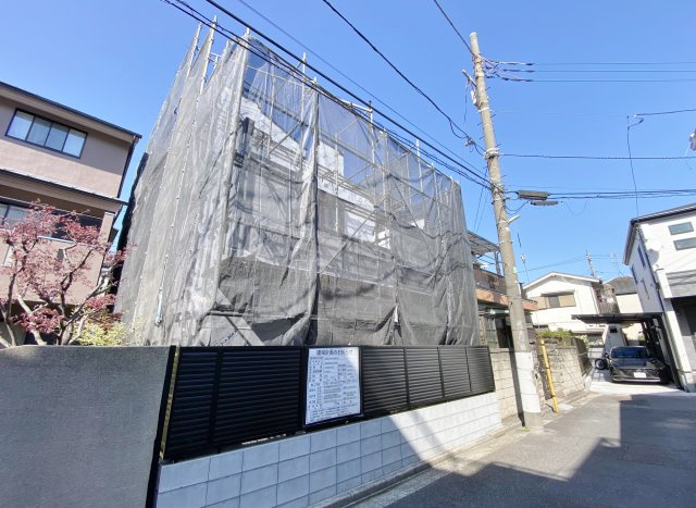 練馬区北町7丁目 限定1棟の間取り|LDK20.4帖の開放感あふれる空間
リビング+水回りを配した生活しやすい間取りです
生活に+αのゆとりを演出する4面バルコニーが魅力的です
建物面積123.27m2、うち１階車庫19.68m2含む