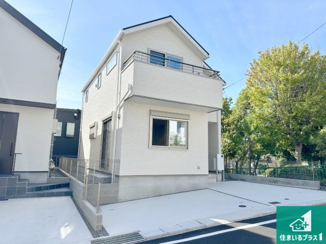 神戸市垂水区塩屋北町　新築一戸建ての外観|安心の10年保証！外観を美しく保ち、雨水で汚れを落とします！気になることがありましたら、お気軽にお問い合わせください！