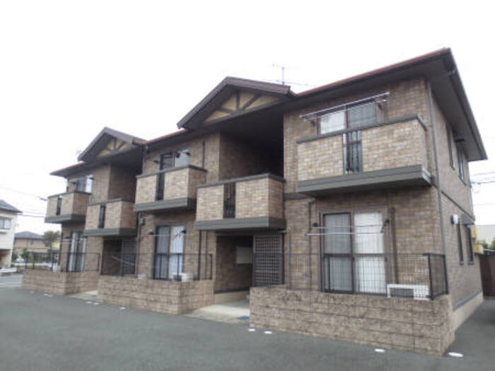 熊本市南区島町２丁目のアパートの外観