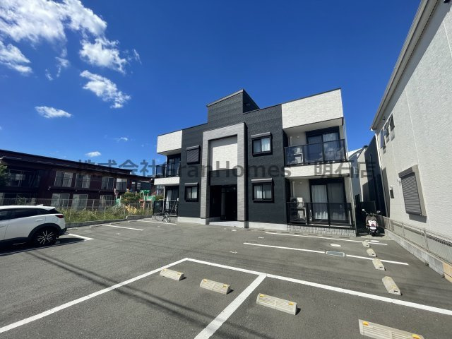 神戸市北区鹿の子台南町１丁目のアパートの外観