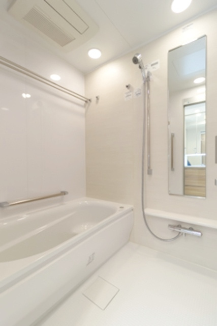 コノート茗荷谷の浴室|※写真は同タイプの別室になります