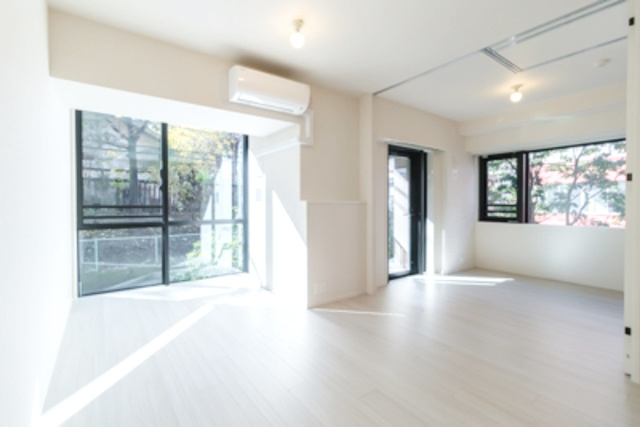 コノート茗荷谷の居間・リビング|※写真は同タイプの別室になります